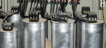 PN-E-04700:1998 o badaniach odbiorczych baterii kondensatorów energetycznych i akumulatorów